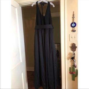 Vera Wang V Neck Halter Floor Length Gown